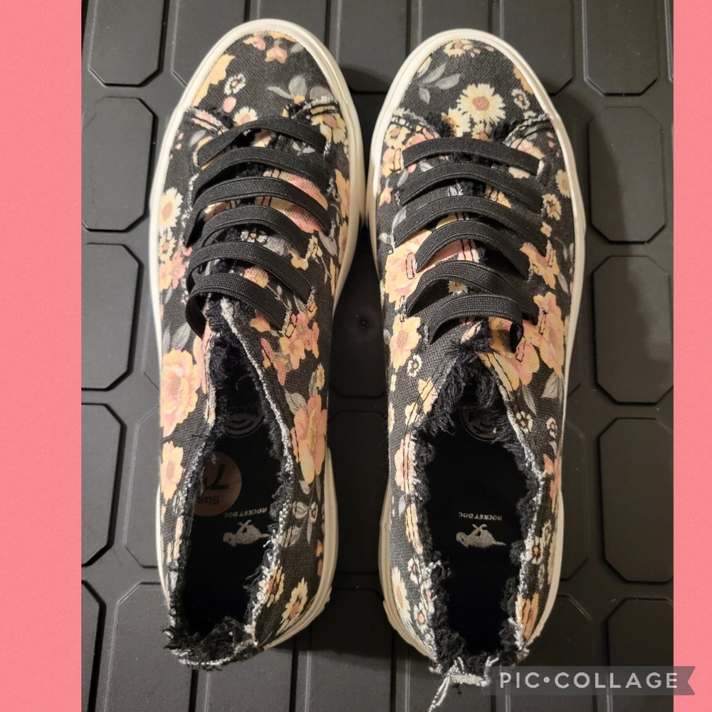 Rocket Dog Black Floral Slip-On Sneakers with Pink & Cream Blooms - Picture 2 of 3